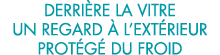 derri re la vitre un regard   l ext rieur prot g  du froid 